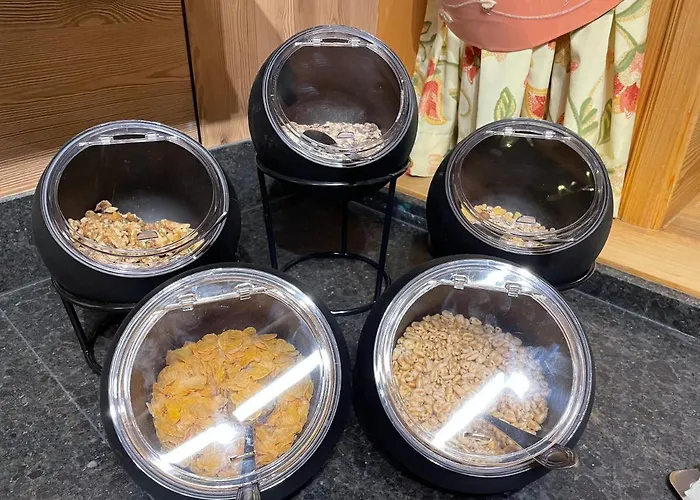 Гостевой дом Ladestatthof Нойштифт-им-Штубайталь