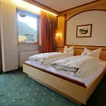 Pensionat Ladestatthof 3*