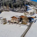 Ladestatthof 3*